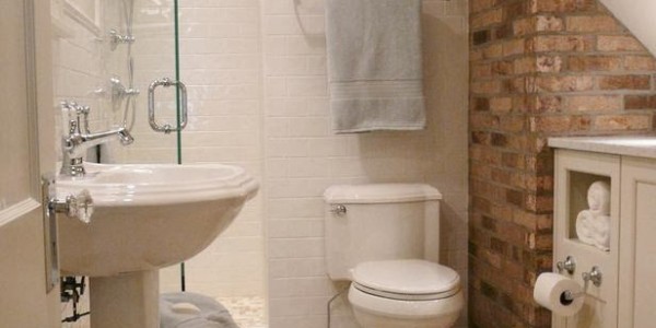 Clever Storage Tips Small Bathrooms