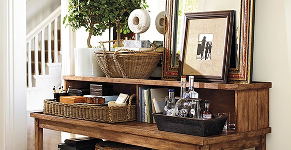 Entrance Hallway Décor Barrel Basket_credit Pottery Barn