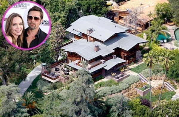 : Homes Of Your Favorite Celebs
